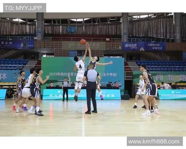 北京篮球队在锦标赛中的经验与表现分析与点评 北京篮球队在锦标赛中的经验与表现分析与点评