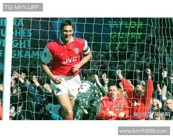 回顾已经退役的足球明星们的辉煌岁月与传奇故事