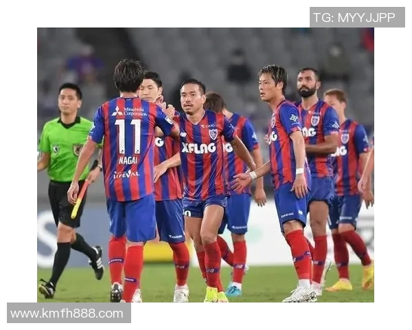 成都羽毛球队在邀请赛积分榜中以58分稳居第一名展现强劲实力 成都羽毛球队在邀请赛积分榜中以58分稳居第一名展现强劲实力